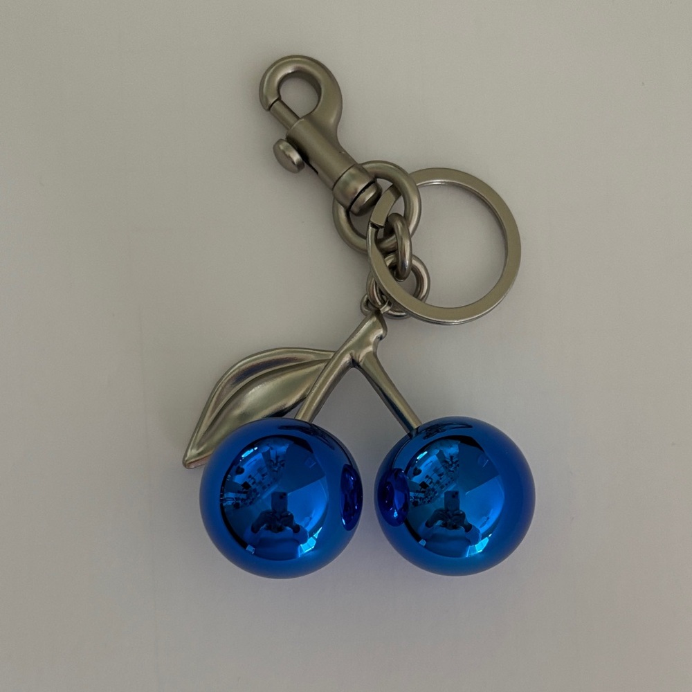 ☀️Blue Cherry Keychain - Picture 1 of 2
